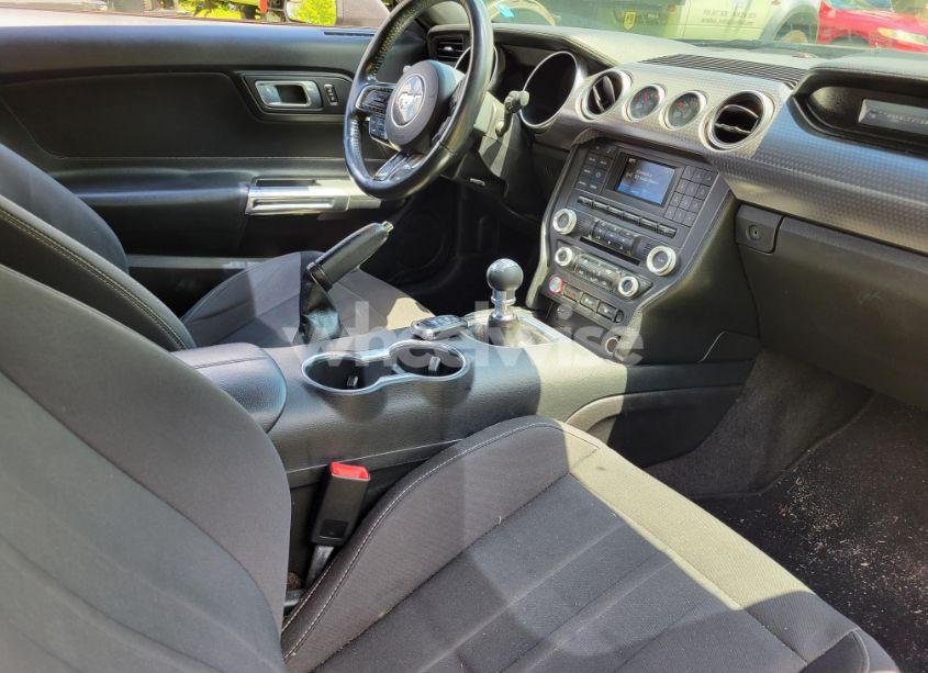 Photo 5 of 2018 Ford Mustang GT (VIN 1FA6P8CF9J5105490)