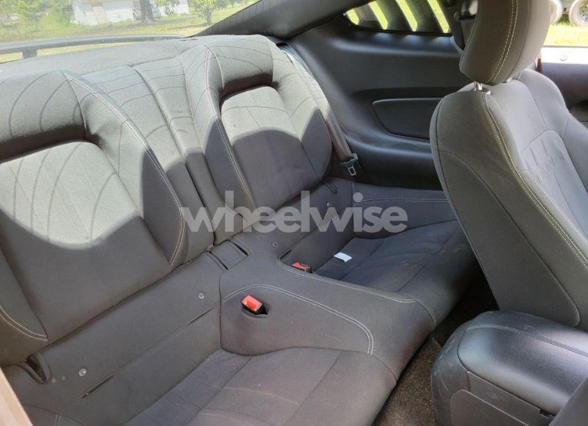 Photo 8 of 2018 Ford Mustang GT (VIN 1FA6P8CF9J5105490)