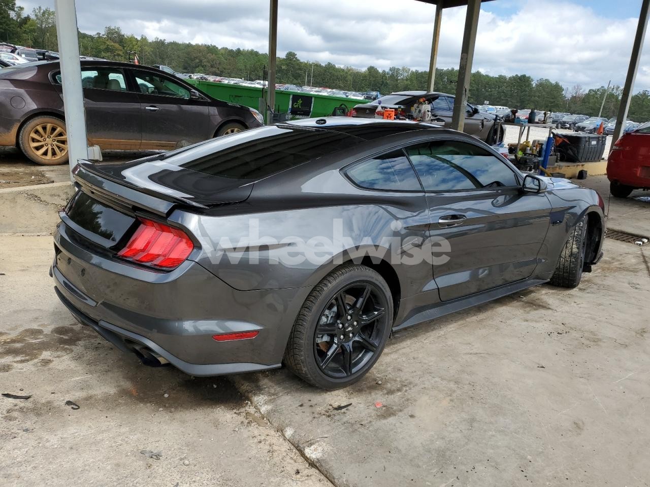 Photo 3 of 2018 FORD MUSTANG GT (VIN 1FA6P8CF9J5159291)