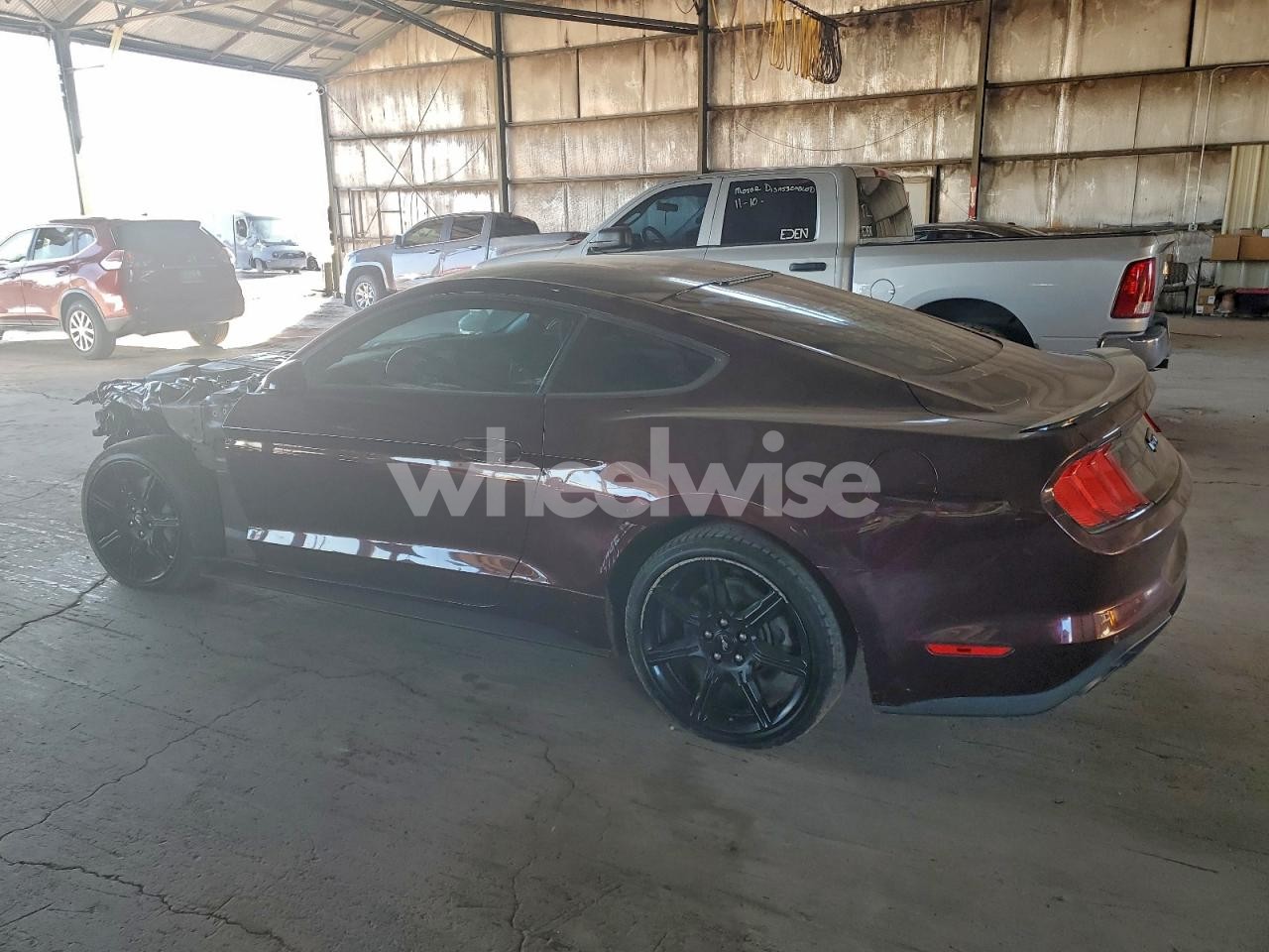 Photo 2 of 2018 FORD MUSTANG GT (VIN 1FA6P8CF9J5171991)