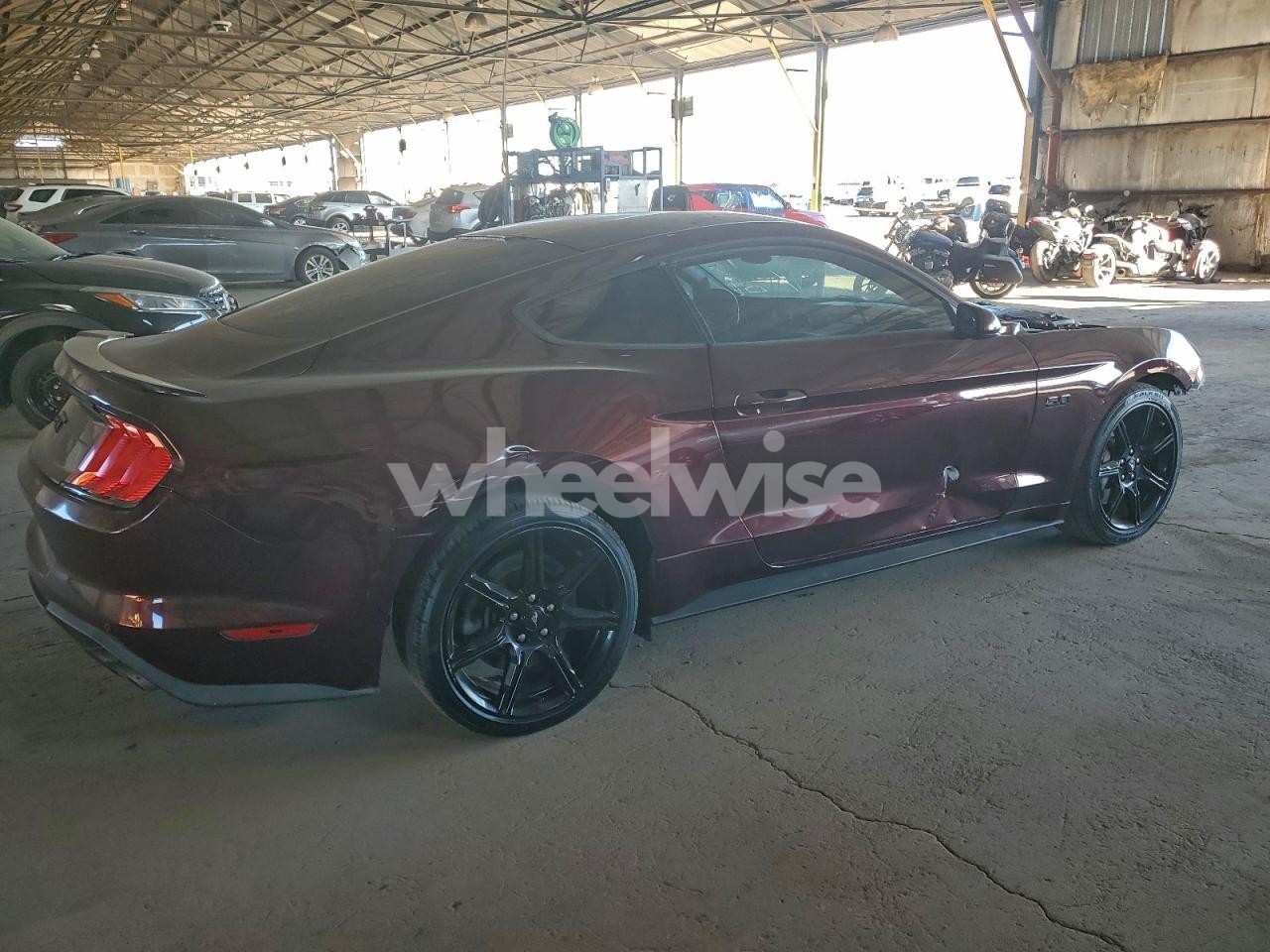 Photo 3 of 2018 FORD MUSTANG GT (VIN 1FA6P8CF9J5171991)