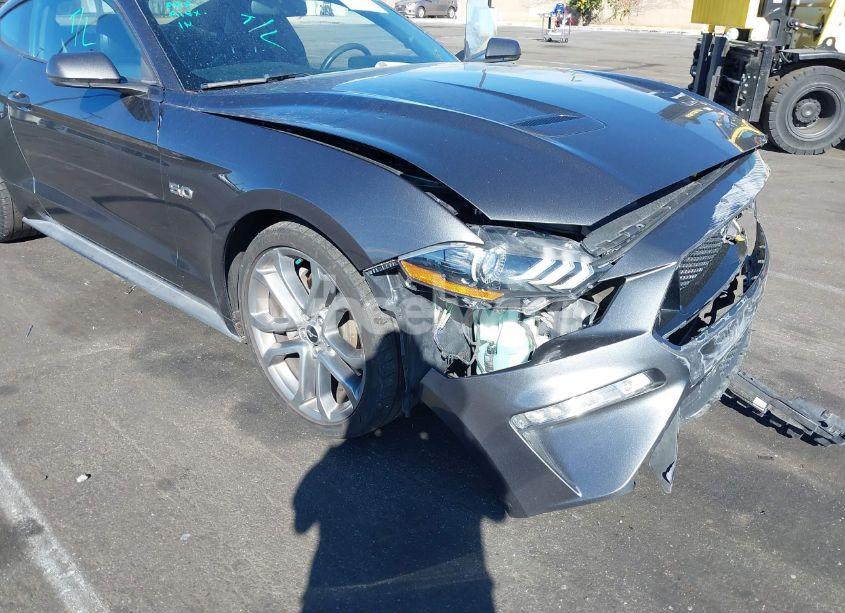 Photo 18 of 2018 Ford Mustang GT PREMIUM (VIN 1FA6P8CF9J5172784)