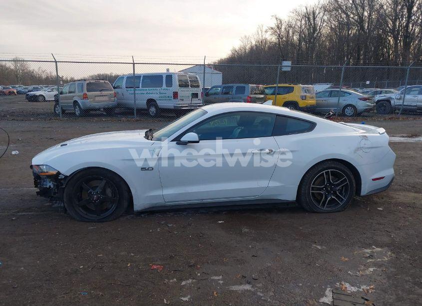 Photo 14 of 2020 Ford Mustang GT PREMIUM FASTBACK (VIN 1FA6P8CF9L5137195)