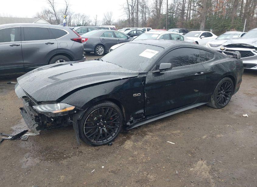 Photo 2 of 2020 Ford Mustang GT PREMIUM (VIN 1FA6P8CF9L5178314)
