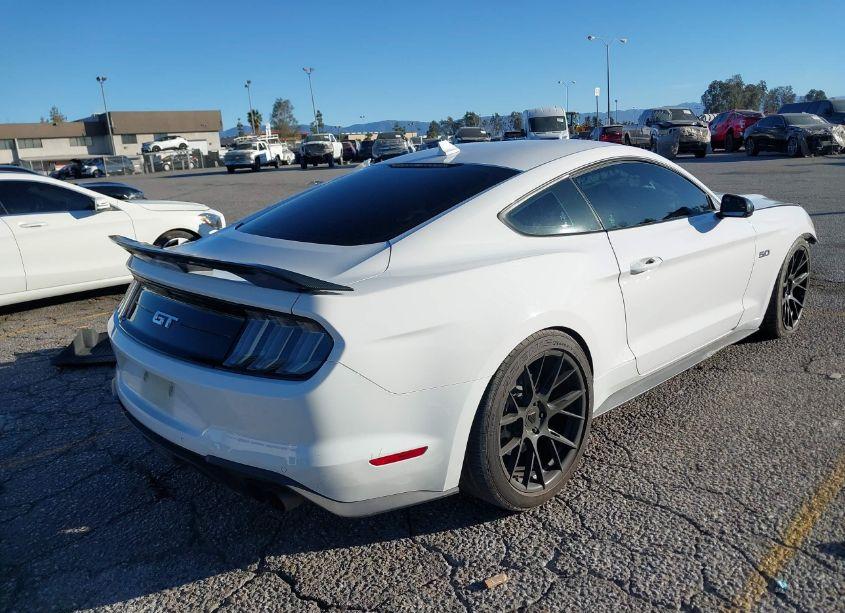 Photo 4 of 2020 Ford Mustang GT FASTBACK (VIN 1FA6P8CF9L5189071)