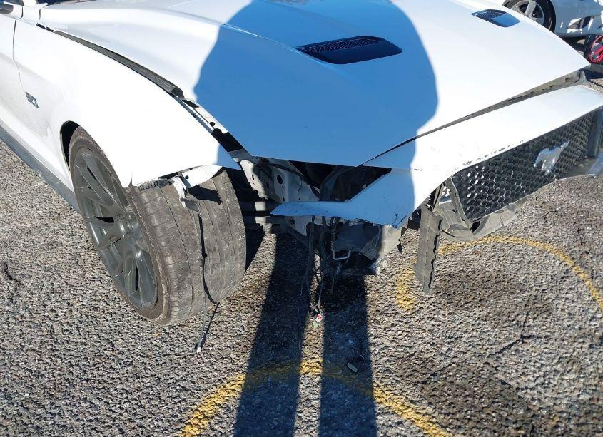 Photo 6 of 2020 Ford Mustang GT FASTBACK (VIN 1FA6P8CF9L5189071)