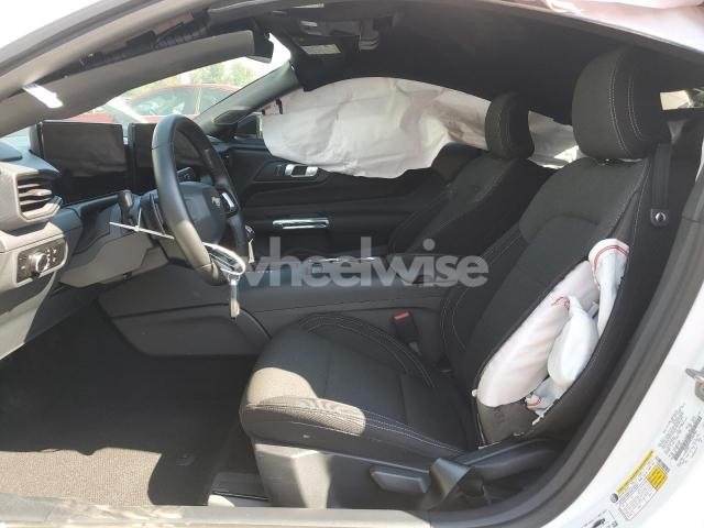 Photo 3 of 2024 FORD MUSTANG GT N/A (VIN 1FA6P8CF9R5404960)