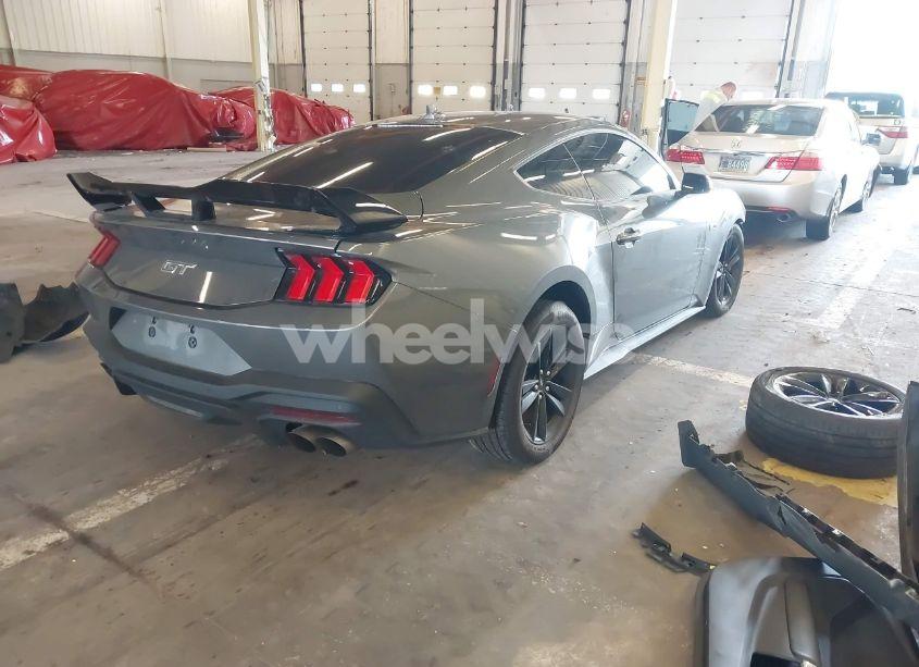 Photo 4 of 2024 Ford Mustang GT FASTBACK (VIN 1FA6P8CF9R5419104)