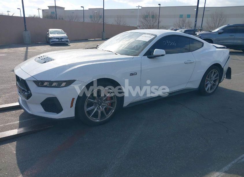 Photo 2 of 2024 Ford Mustang GT PREMIUM FASTBACK (VIN 1FA6P8CF9R5431432)
