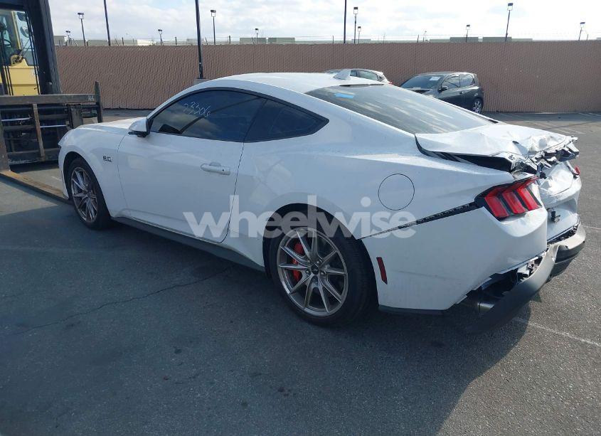 Photo 3 of 2024 Ford Mustang GT PREMIUM FASTBACK (VIN 1FA6P8CF9R5431432)