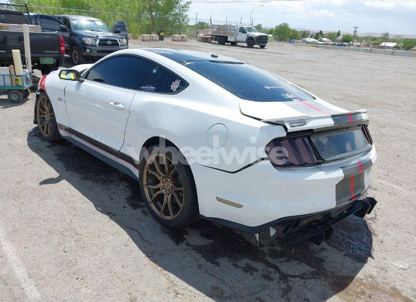 Photo 3 of 2016 Ford Mustang GT (VIN 1FA6P8CFXG5299021)