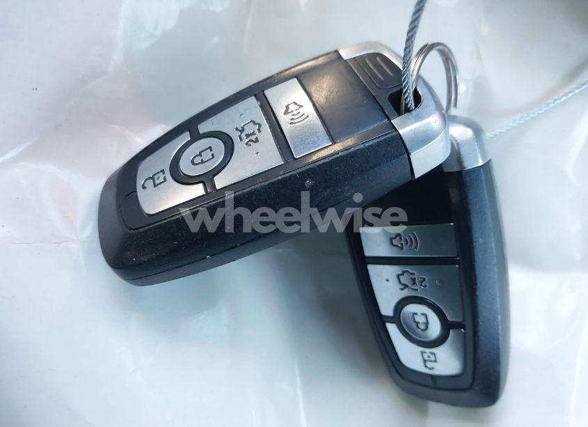 Photo 11 of 2018 Ford Mustang GT (VIN 1FA6P8CFXJ5109144)