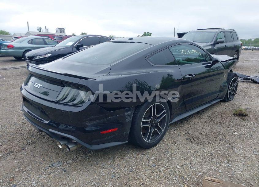 Photo 4 of 2018 Ford Mustang GT (VIN 1FA6P8CFXJ5120516)