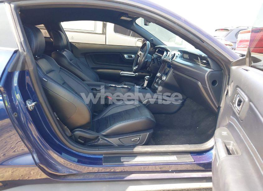 Photo 5 of 2018 Ford Mustang GT PREMIUM (VIN 1FA6P8CFXJ5154388)