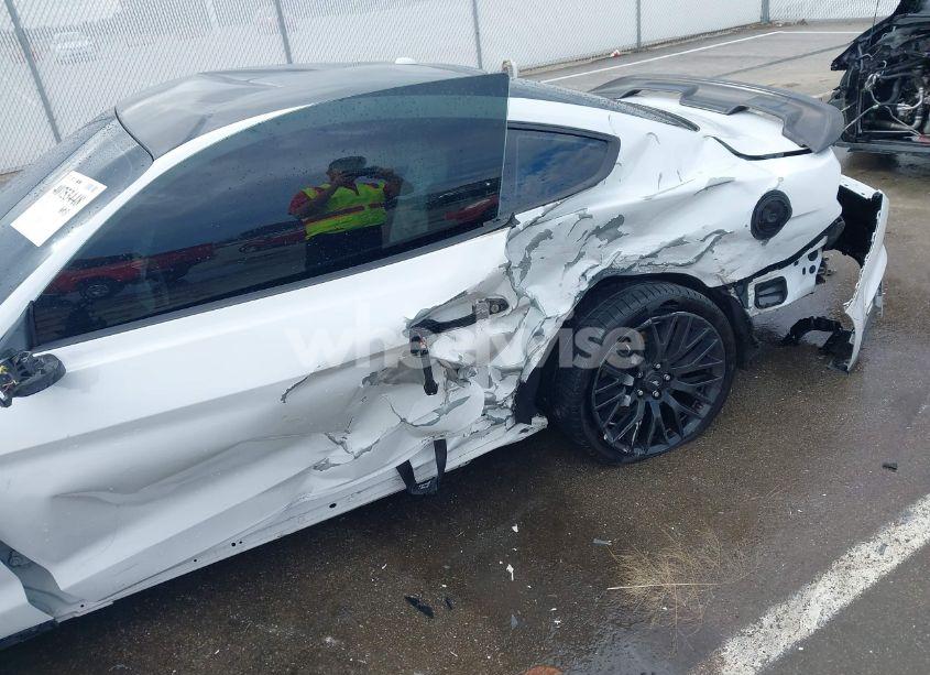 Photo 18 of 2018 Ford Mustang GT (VIN 1FA6P8CFXJ5182899)