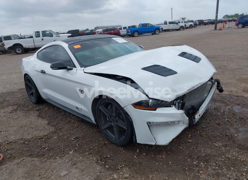 2019 Ford Mustang GT (VIN 1FA6P8CFXK5130996) main photo