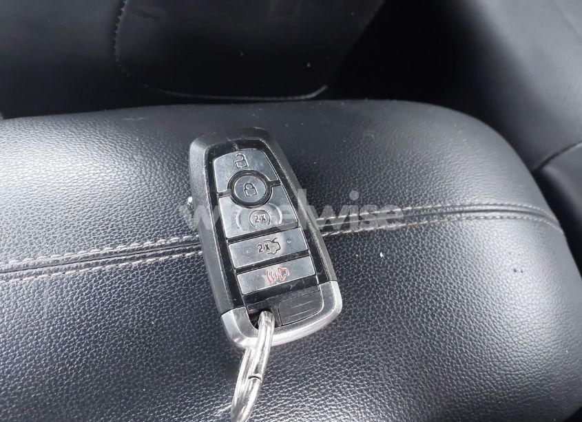 Photo 11 of 2019 Ford Mustang GT PREMIUM (VIN 1FA6P8CFXK5195668)