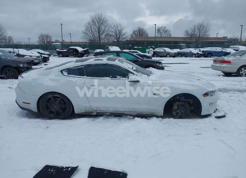 Photo 14 of 2019 Ford Mustang GT PREMIUM (VIN 1FA6P8CFXK5195668)