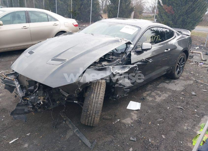 Photo 2 of 2020 Ford Mustang GT PREMIUM FASTBACK (VIN 1FA6P8CFXL5118705)