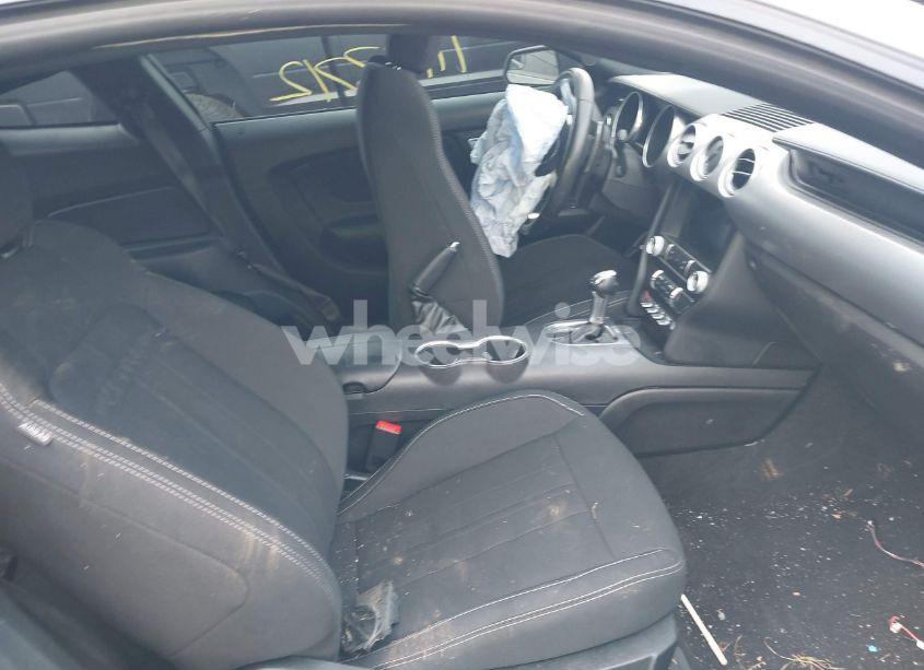 Photo 5 of 2020 Ford Mustang GT PREMIUM FASTBACK (VIN 1FA6P8CFXL5118705)