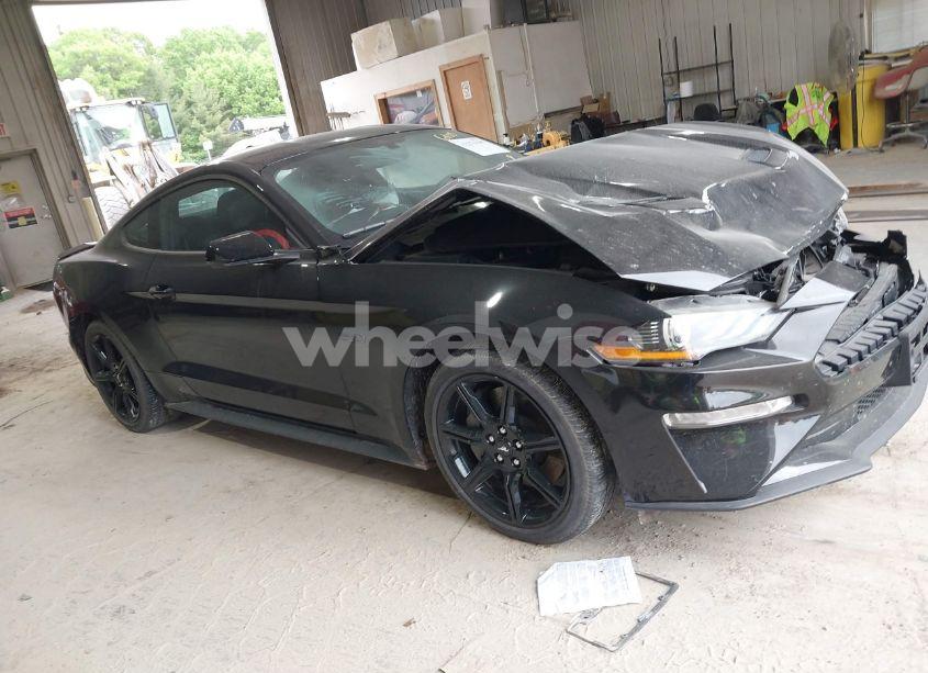 2020 Ford Mustang GT FASTBACK (VIN 1FA6P8CFXL5158685) main photo