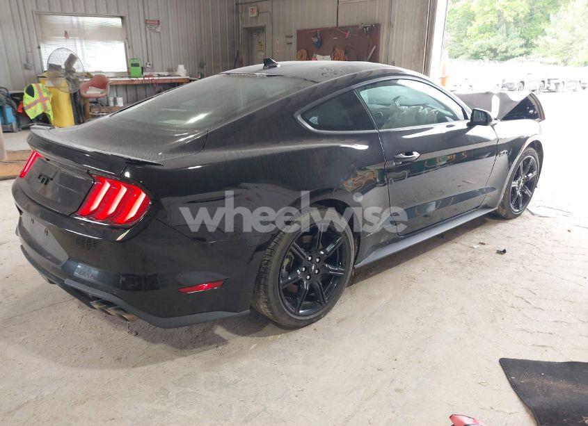 Photo 4 of 2020 Ford Mustang GT FASTBACK (VIN 1FA6P8CFXL5158685)