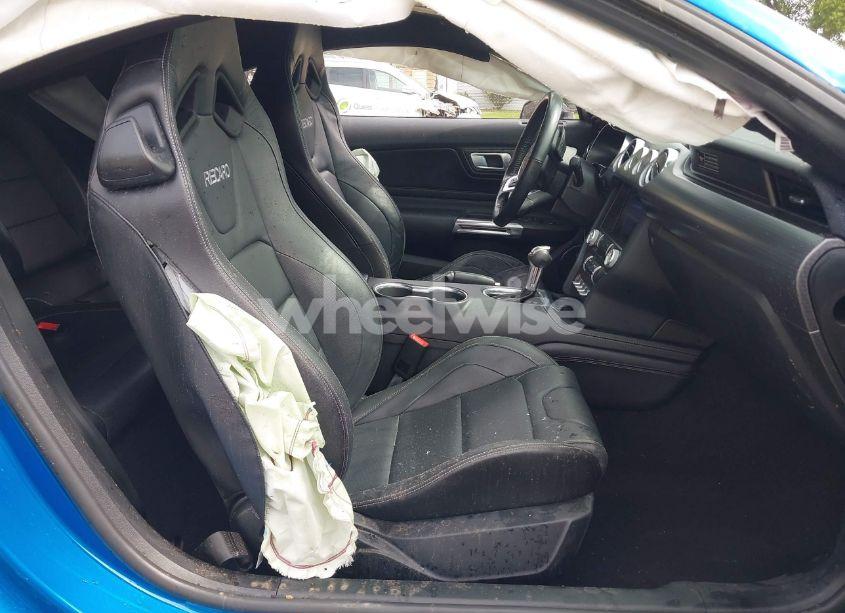 Photo 5 of 2020 Ford Mustang GT PREMIUM FASTBACK (VIN 1FA6P8CFXL5162378)