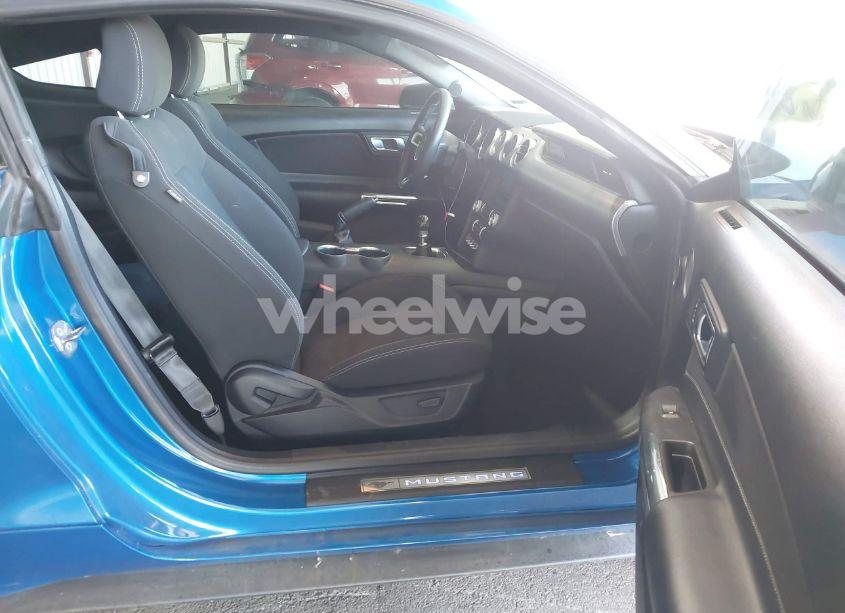 Photo 5 of 2021 Ford Mustang GT FASTBACK (VIN 1FA6P8CFXM5101257)