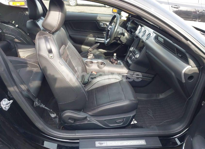 Photo 5 of 2022 Ford Mustang GT PREMIUM FASTBACK (VIN 1FA6P8CFXN5146779)