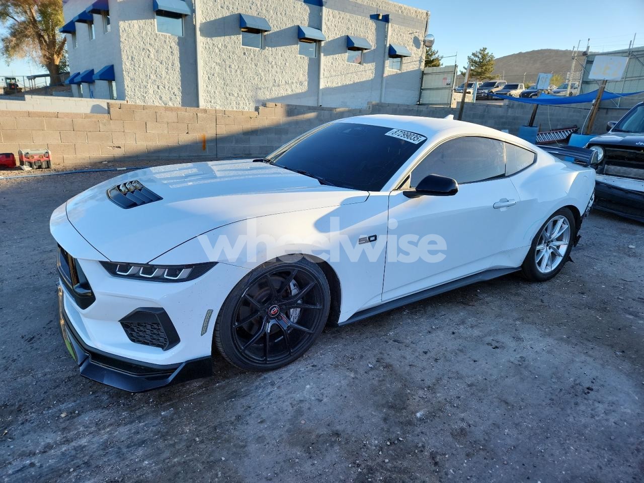 2024 FORD MUSTANG GT (VIN 1FA6P8CFXR5404529) main photo