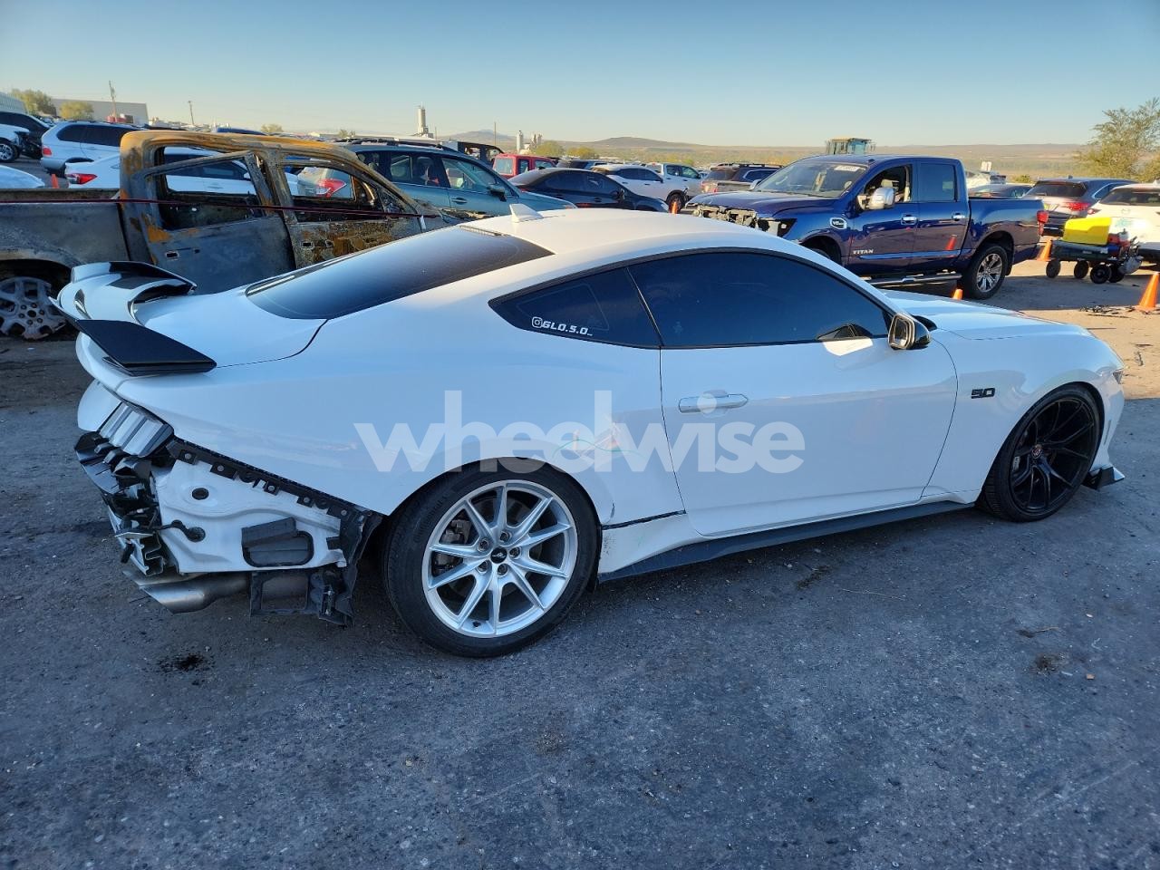 Photo 3 of 2024 FORD MUSTANG GT (VIN 1FA6P8CFXR5404529)