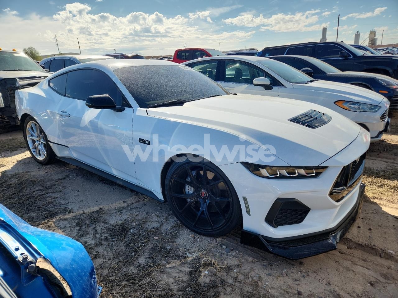Photo 4 of 2024 FORD MUSTANG GT (VIN 1FA6P8CFXR5404529)