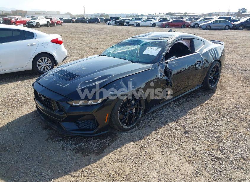 Photo 2 of 2024 Ford Mustang GT FASTBACK (VIN 1FA6P8CFXR5420830)