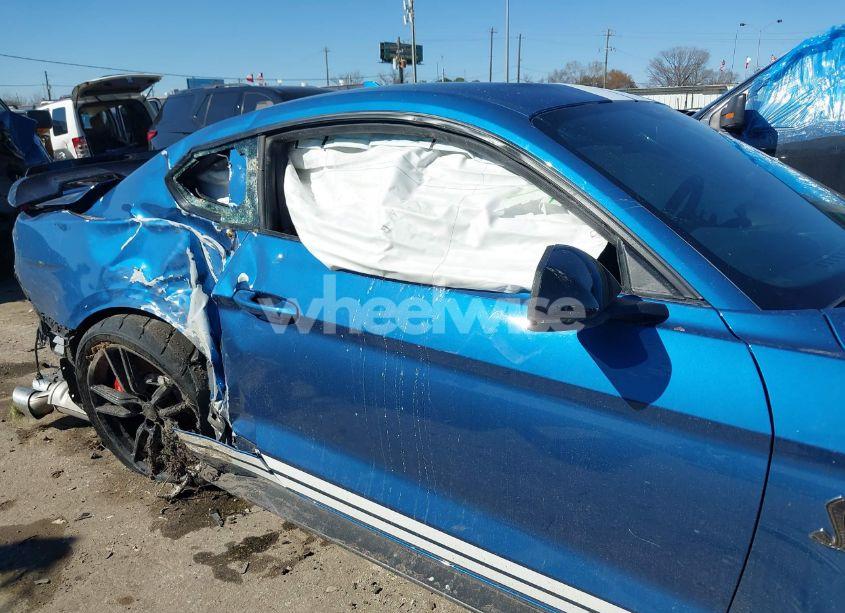 Photo 6 of 2021 Ford Mustang SHELBY GT500 FASTBACK (VIN 1FA6P8SJ3M5501506)