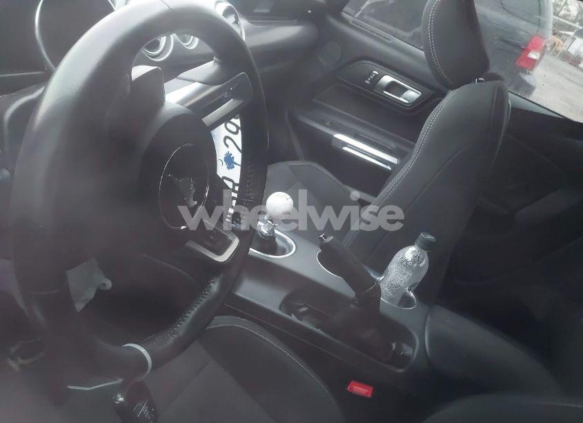 Photo 7 of 2022 Ford Mustang ECOBOOST FASTBACK (VIN 1FA6P8TD3N5132799)