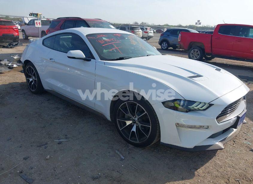 2021 Ford Mustang ECOBOOST PREMIUM FASTBACK (VIN 1FA6P8TD5M5133239) main photo