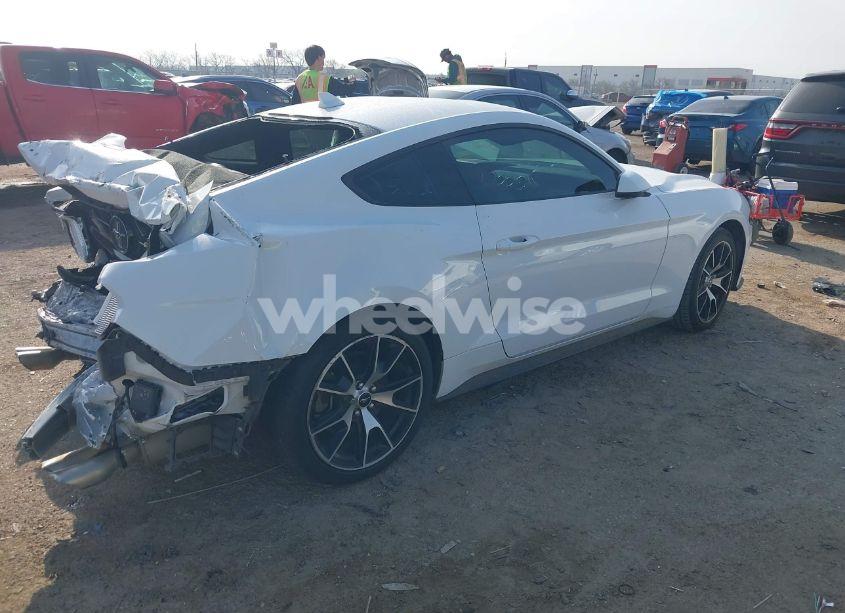 Photo 4 of 2021 Ford Mustang ECOBOOST PREMIUM FASTBACK (VIN 1FA6P8TD5M5133239)