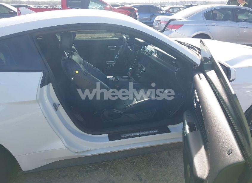 Photo 5 of 2021 Ford Mustang ECOBOOST PREMIUM FASTBACK (VIN 1FA6P8TD5M5133239)