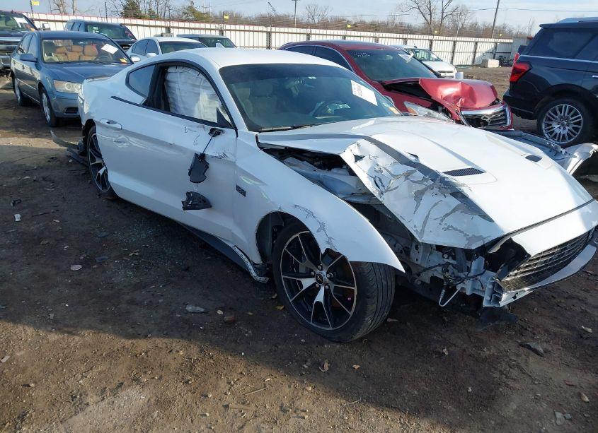 2020 Ford Mustang ECOBOOST FASTBACK (VIN 1FA6P8TD7L5191870) main photo