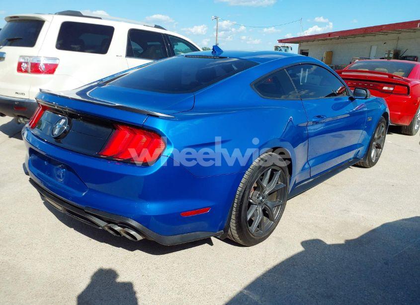 Photo 4 of 2021 Ford Mustang ECOBOOST PREMIUM FASTBACK (VIN 1FA6P8TD9M5128237)