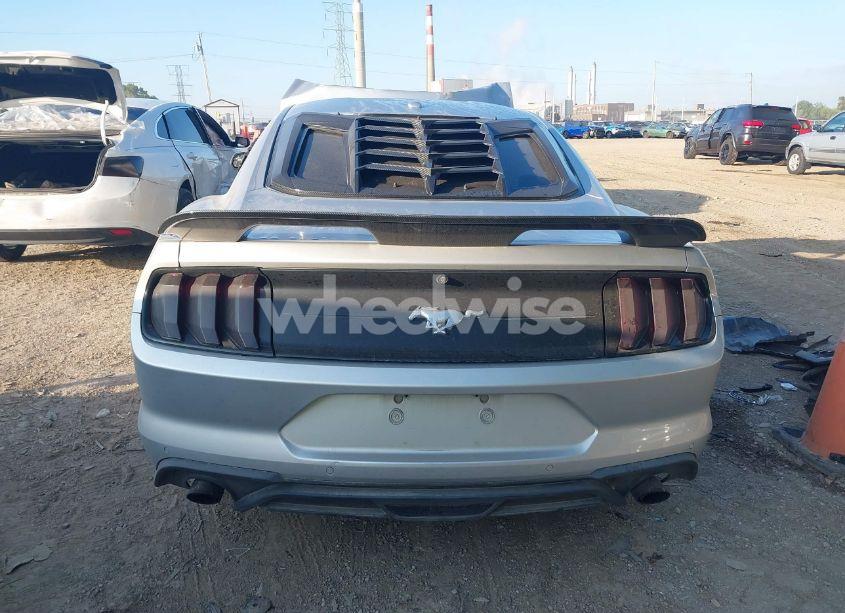 Photo 17 of 2018 Ford Mustang ECOBOOST (VIN 1FA6P8TH0J5124897)