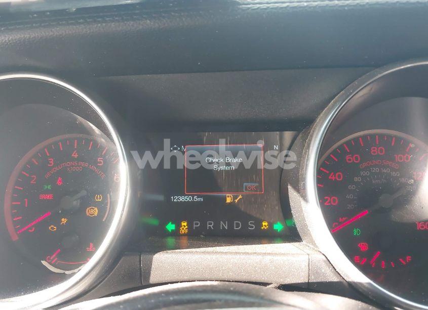 Photo 7 of 2018 Ford Mustang ECOBOOST (VIN 1FA6P8TH0J5124897)