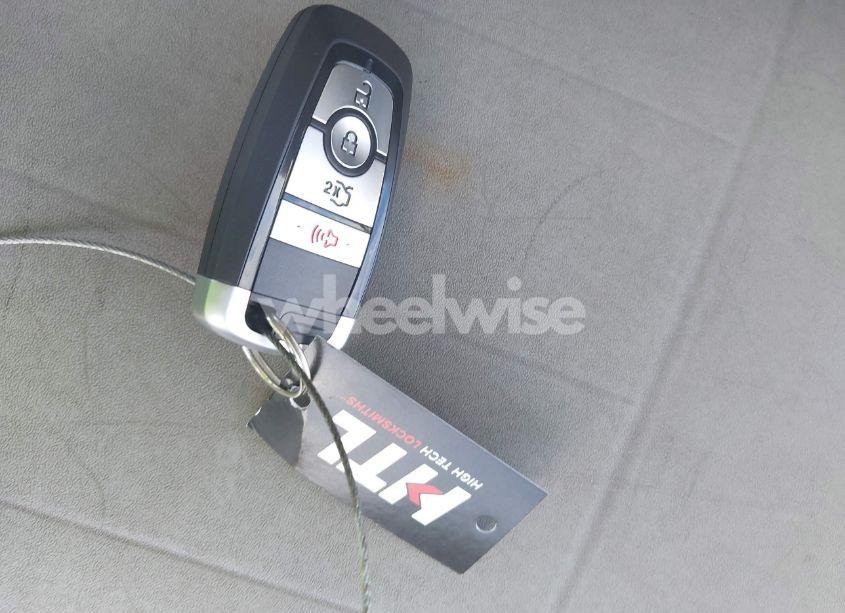 Photo 11 of 2018 Ford Mustang ECOBOOST (VIN 1FA6P8TH0J5126004)