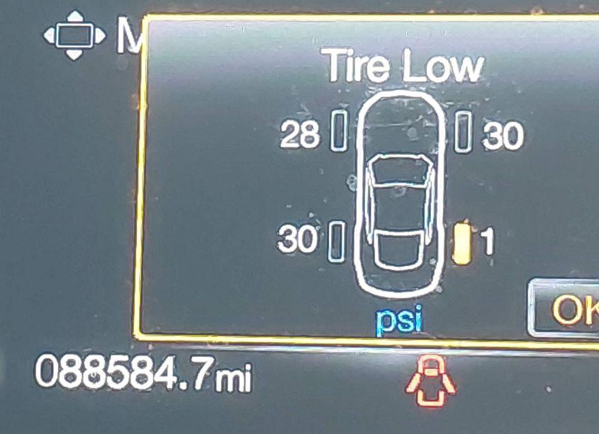 Photo 16 of 2018 Ford Mustang ECOBOOST (VIN 1FA6P8TH0J5162680)