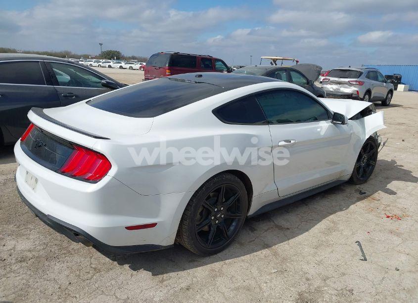Photo 4 of 2019 Ford Mustang ECOBOOST (VIN 1FA6P8TH0K5118454)