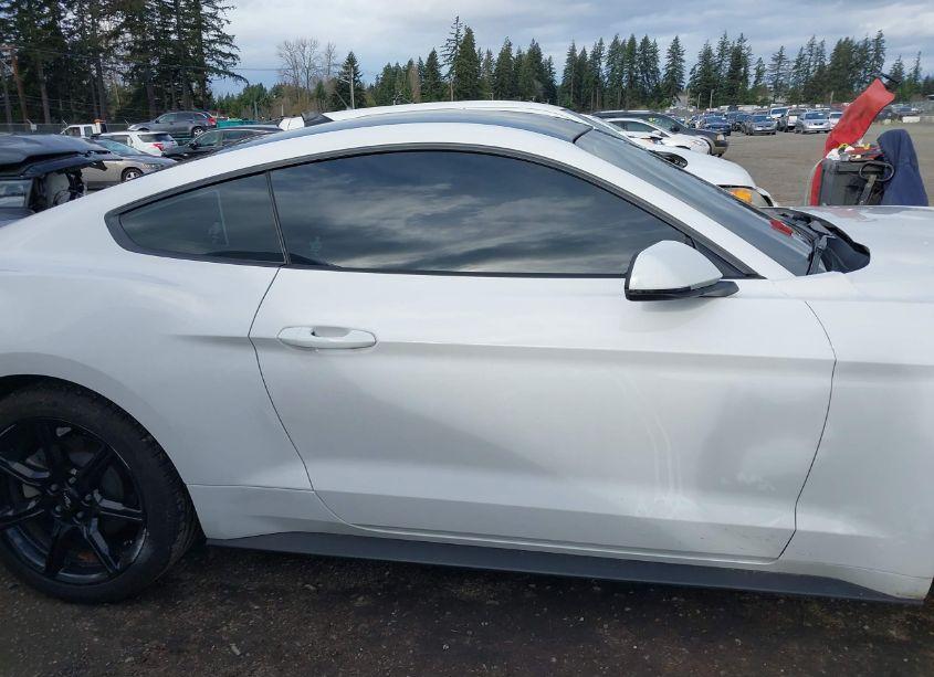 Photo 13 of 2020 Ford Mustang ECOBOOST PREMIUM (VIN 1FA6P8TH0L5173553)