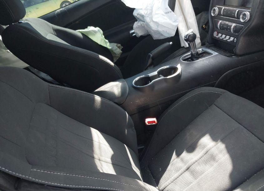 Photo 5 of 2020 Ford Mustang ECOBOOST (VIN 1FA6P8TH0L5182396)