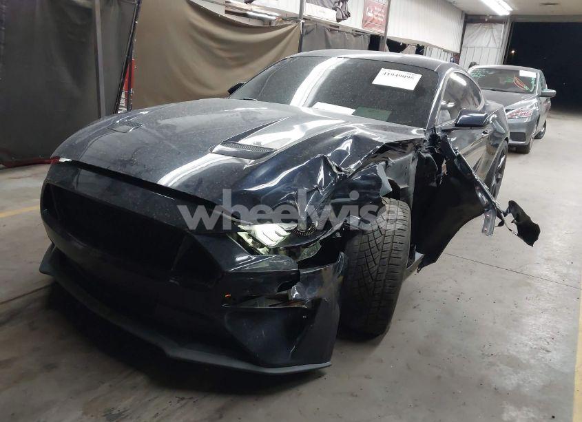 Photo 2 of 2021 Ford Mustang ECOBOOST FASTBACK (VIN 1FA6P8TH0M5110017)