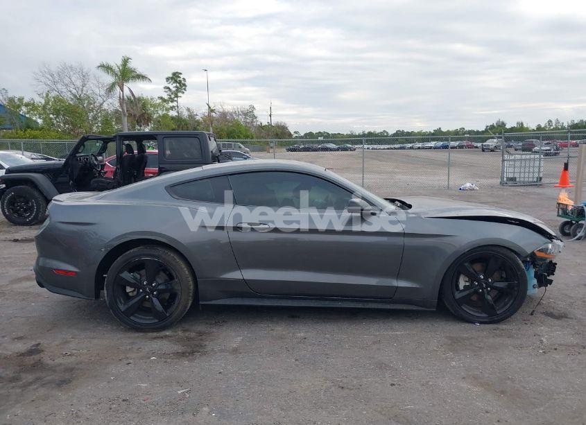 Photo 14 of 2022 Ford Mustang ECOBOOST FASTBACK (VIN 1FA6P8TH0N5123741)