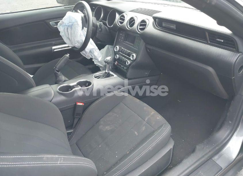 Photo 5 of 2022 Ford Mustang ECOBOOST FASTBACK (VIN 1FA6P8TH0N5123741)